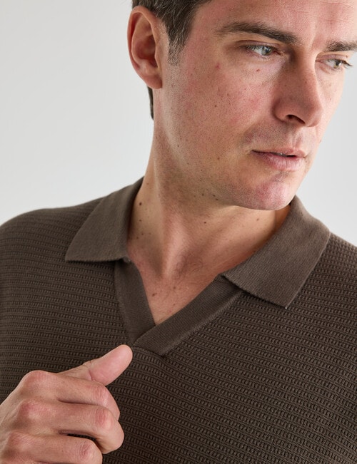 Gasoline Ripley Knitted Polo Shirt, Khaki product photo View 04 L