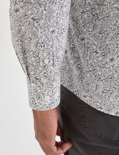 Laidlaw + Leeds Floral Text All Over Print, White product photo View 05 L