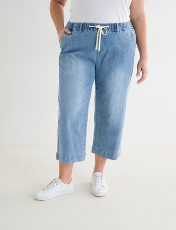 Denim Republic Curve Cropped Weekend Jeans, Mid Wash product photo
