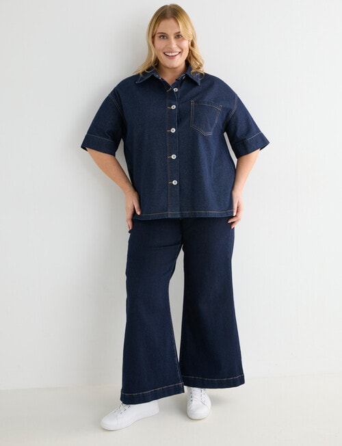 Denim Republic Curve Short Sleeved Shirt, Dark Wash product photo View 03 L