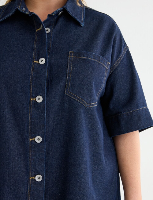 Denim Republic Curve Short Sleeved Shirt, Dark Wash product photo View 04 L