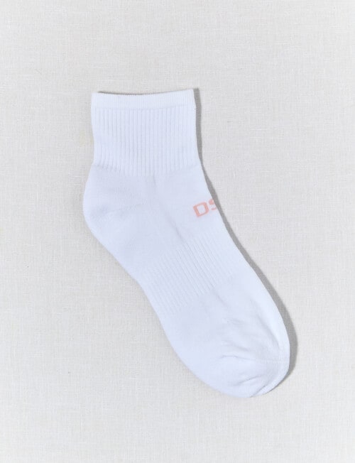 DS Socks Athleisure Quarter Crew Sock, White product photo