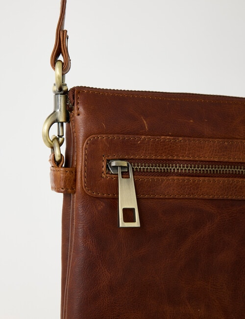 Carte Leather Small Crossbody Bag, Vintage product photo View 07 L