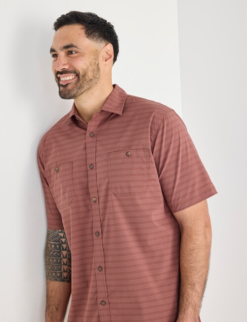 Kauri Trail Base Stretch Short Sleeve Shirt, Rust product photo