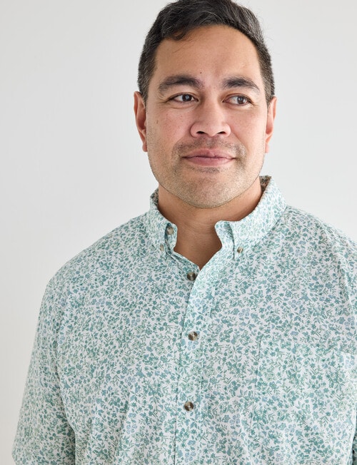 Gasoline King size Ditsy Floral Shirt, White & Green product photo View 04 L