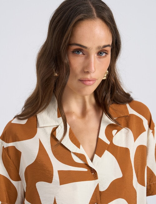 Vero Moda Geo 2/4 Shirt, Caramel product photo View 05 L