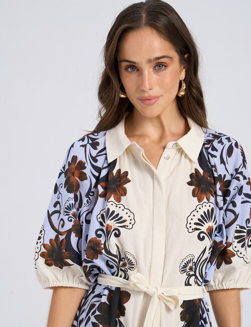 Vero Moda Ava Short Dress with Belt, Oatmeal Print product photo View 03 L