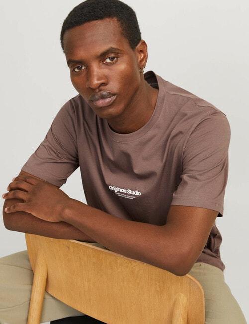 Jack & Jones Vestobro Tee, Deep Taupe product photo View 04 L