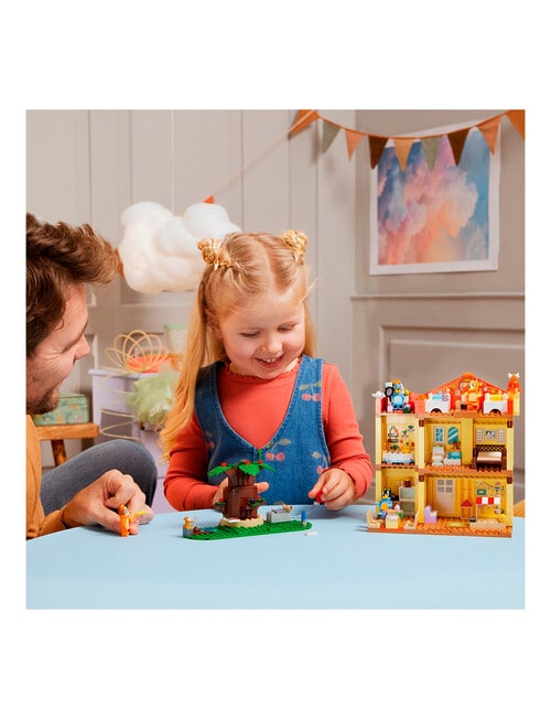 LEGO Bluey Family House, 11203 product photo View 05 L