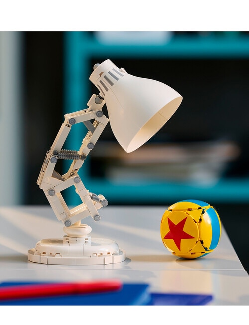 LEGO Ideas Disney Pixar Luxo Jr., 21357 product photo View 04 L