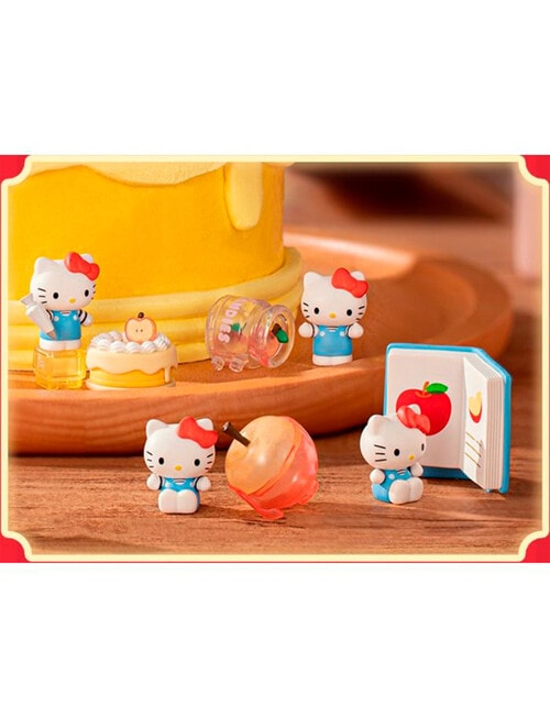 Hello Kitty Big Apple Workshop product photo View 03 L