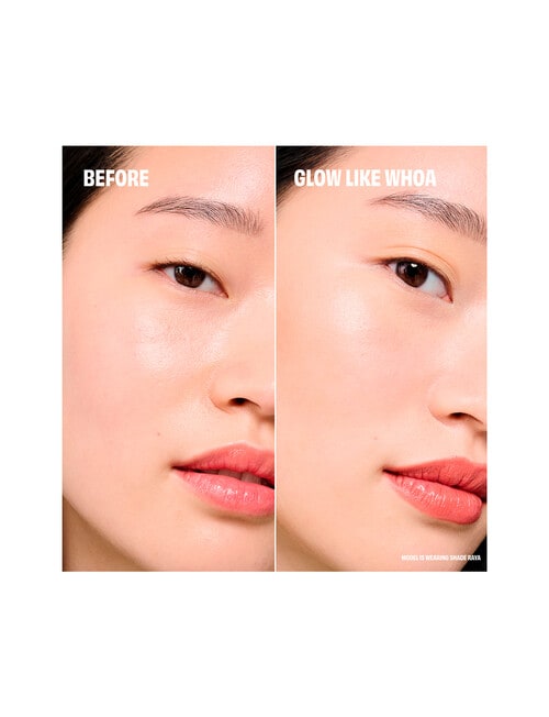 benefit Glow-la-la Velvet Gleam Highlighter product photo View 04 L