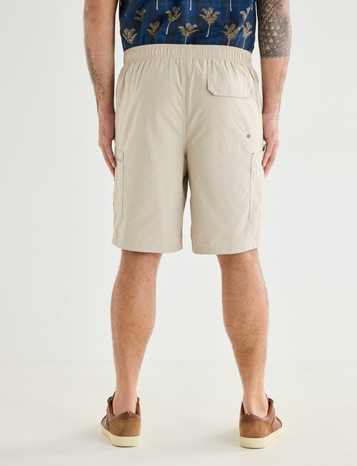 Kauri Trail Camino Short, Stone product photo View 02 L