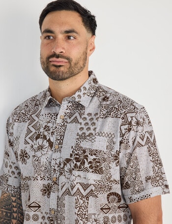 Kauri Trail Slub Print Short Sleeve Shirt, Natural & Brown product photo