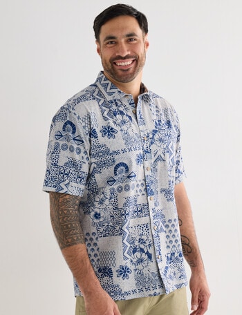 Kauri Trail Slub Print Short Sleeve Shirt, Denim product photo