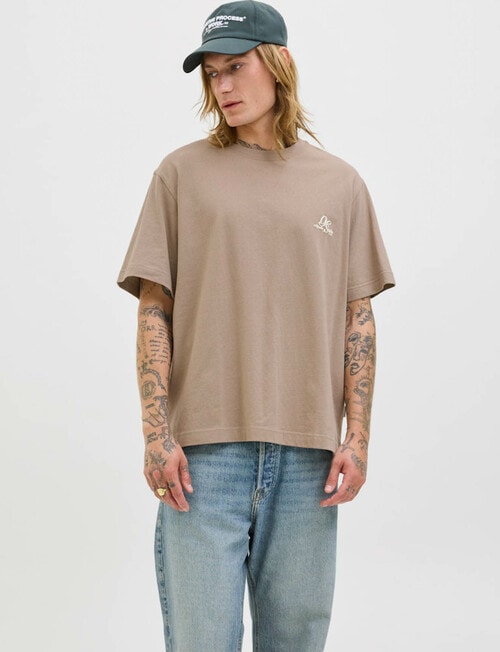 Jack & Jones Jorgramercy Back Graphic Tee, Mocha Meringue product photo View 03 L