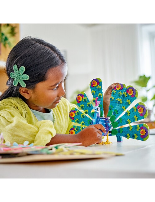 LEGO Creator 3-in-1 Exotic Peacock, 31157 product photo View 06 L