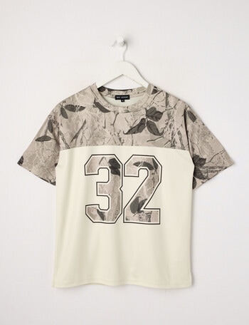 No Issue Basketball Applique Mesh Short Sleeve Tee, Camo product photo