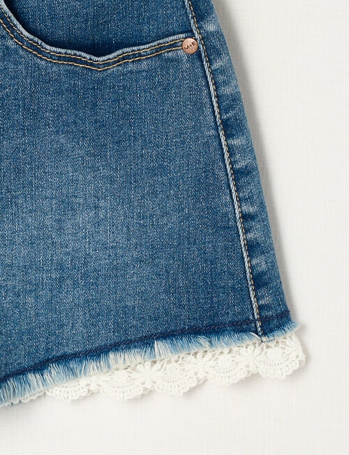 Mac & Ellie Lace Trim Stretch Denim Short, Mid Blue product photo View 04 L
