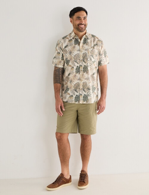 Kauri Trail Print Lawn Leaf Short Sleeve Shirt, Natural product photo View 03 L