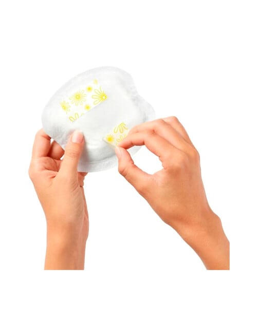Medela Disposable Nursing Pads, 60-Pack product photo View 03 L