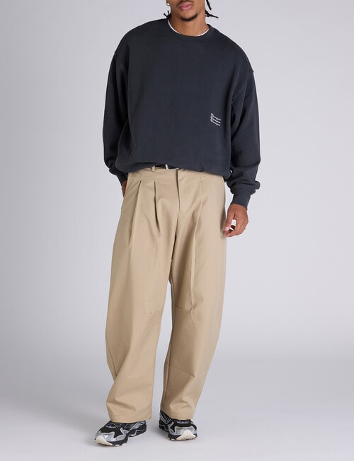 Champion Rochester Vintage Wash Crew, Black product photo View 04 L