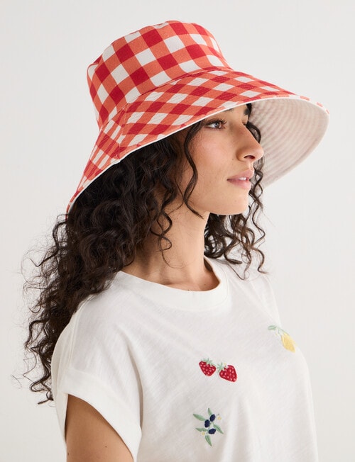 Zest Resort Cotton Reversible Bucket Hat, Red & Ivory product photo