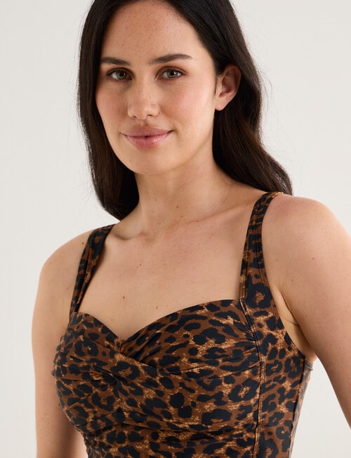 Zest Resort Sally Tankini, Animal Print product photo View 05 L