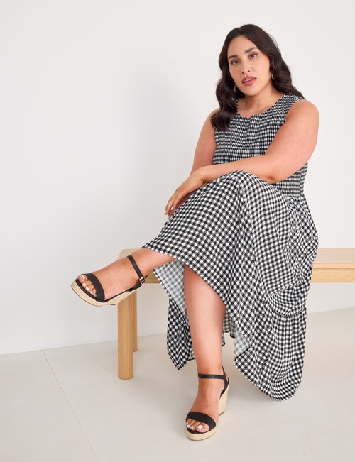 Studio Curve Shirred Bodice SL Dress, Black Gingham product photo