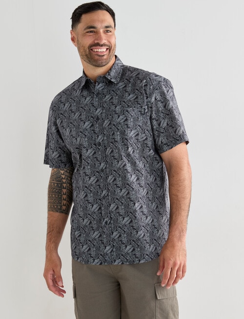 Logan Short Sleeve Shirt, Tavish Dark Navy product photo View 05 L