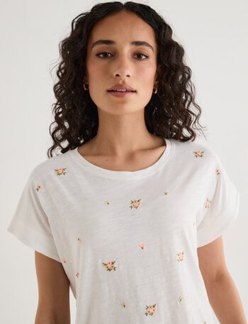 Zest Embroidered Posy Organic Cotton Boxy Tee, Ivory product photo