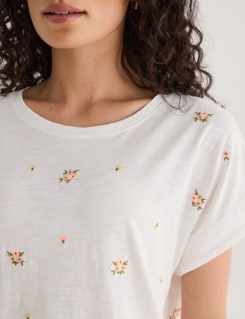 Zest Embroidered Posy Organic Cotton Boxy Tee, Ivory product photo View 05 L