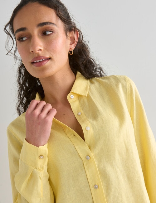 Zest Essential Linen Long Sleeve Shirt, Panna Cotta product photo View 04 L