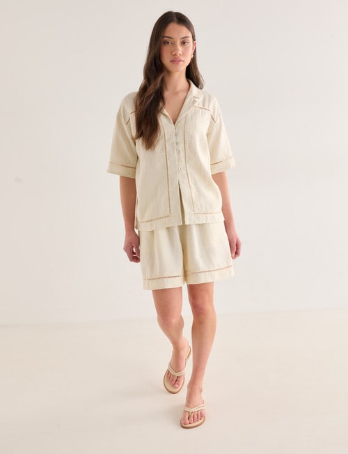 Mineral Lani Lace Trim Linen Shirt, Buttercream product photo View 03 L