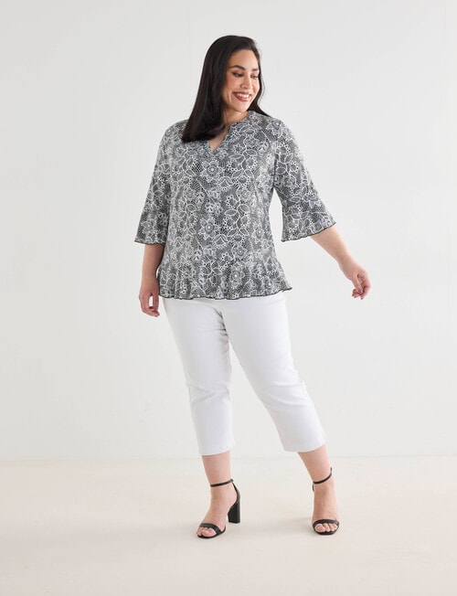 Studio Curve Collection Top, Lace Print product photo View 03 L