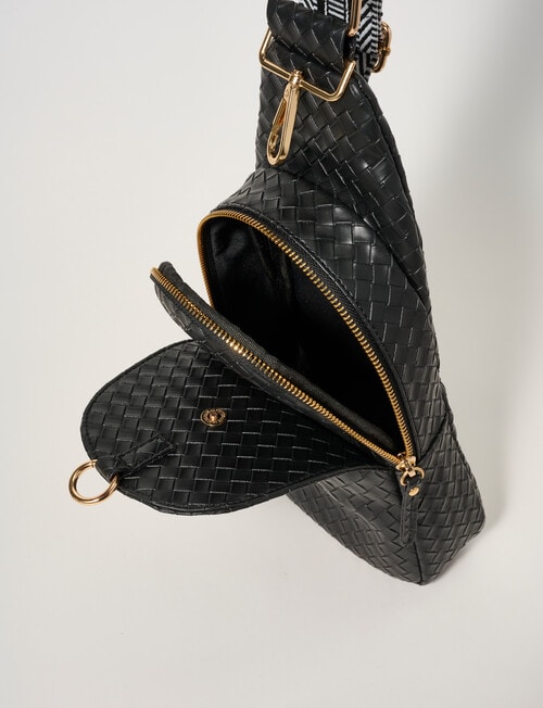 Zest Weave Sling Bag, Black product photo View 05 L