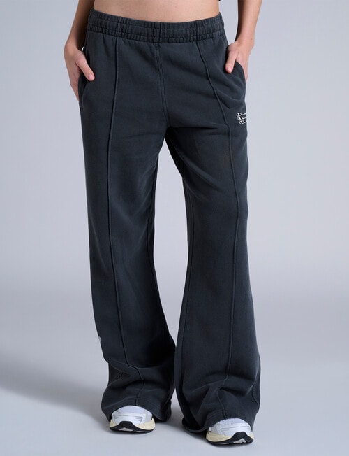 Champion Rochester Vintage Wash Wide Leg Jogger Pants, Black product photo