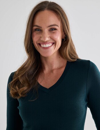 North South Merino Long Sleeve V-Neck Top, Bottle Green product photo