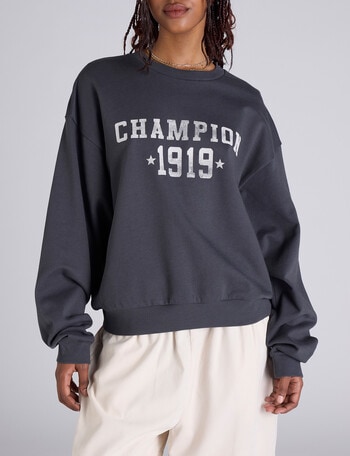 Champion Graphic Shop Crew, La Femme Nikita product photo