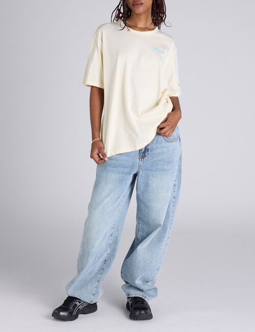 Champion Endless Summer Graphic Tee, Decadent Daisy product photo View 04 L