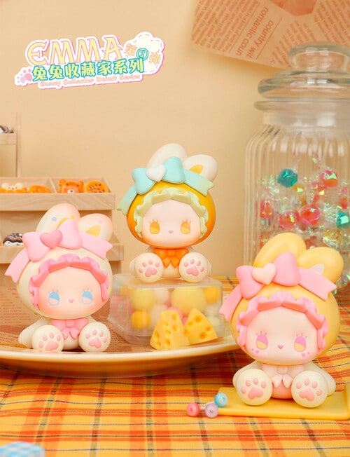 EMMA Bunny Collector Surprise Figs Blind Box, Assorted product photo View 08 L