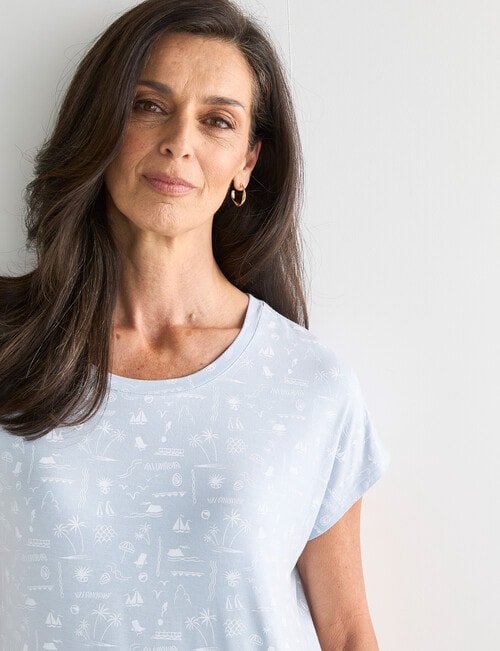 Ella J Seaside Print Boxy Tee, Pale Blue product photo