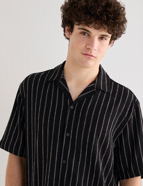 Tarnish Essex Stripe Shirt, Black product photo View 05 L