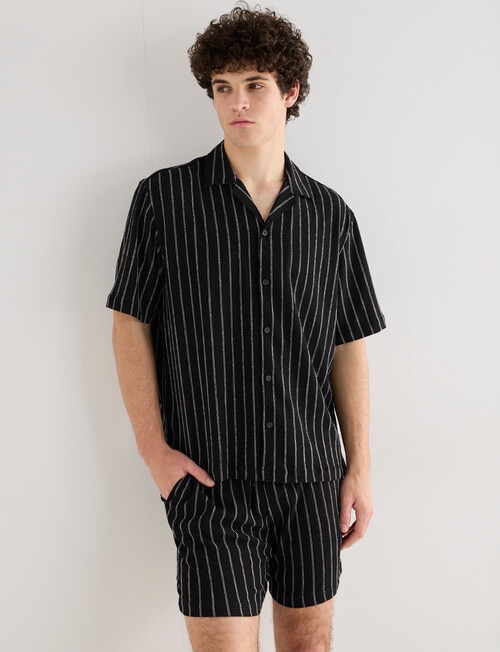 Tarnish Essex Stripe Short, Black product photo View 04 L