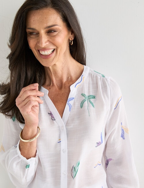 Ella J Summer Print Pleat Detail Shirt, White product photo View 04 L