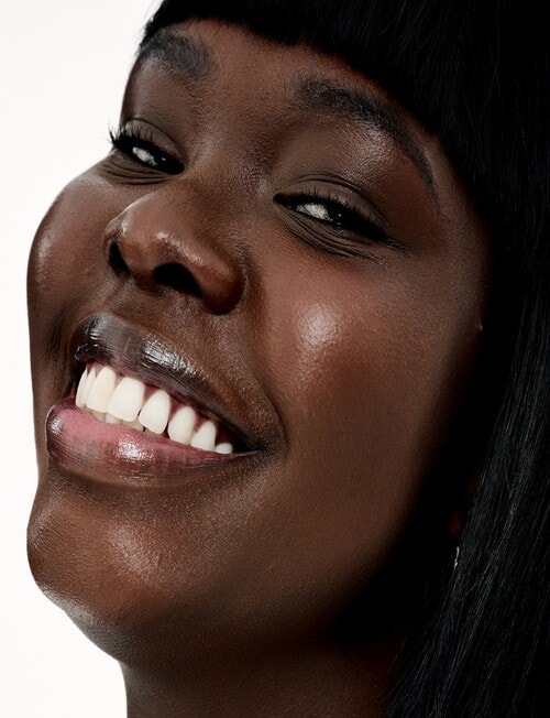 benefit The POREfessional Foundation product photo View 05 L