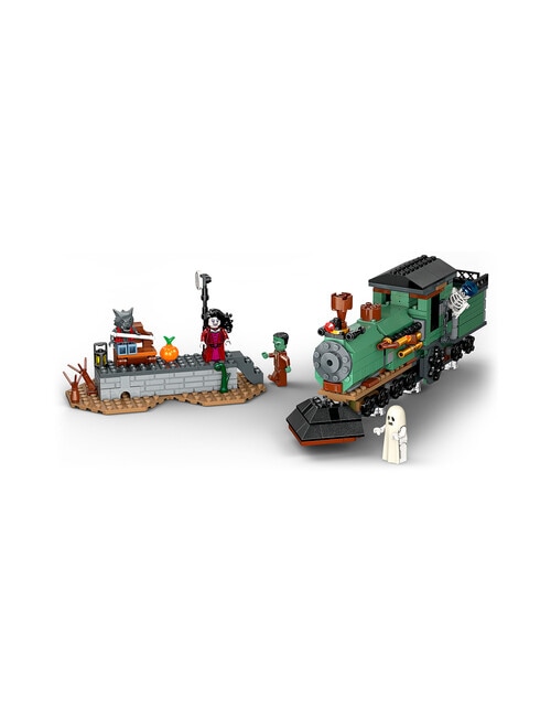 LEGO Creator 3-in-1 Creator Haunted Mansion, 31167 product photo View 06 L