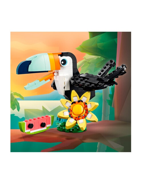LEGO Creator 3-in-1 Creator Wild Animals: Tropical Toucan, 31173 product photo View 03 L