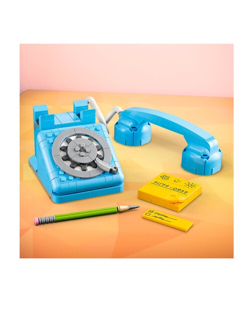 LEGO Creator 3-in-1 Creator Retro Telephone, 31174 product photo View 03 L