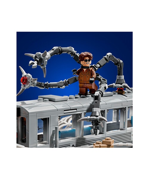 LEGO Superheroes Super Heroes Marvel Spider-Man vs. Doc Ock Subway Train Scen, 76321 product photo View 04 L